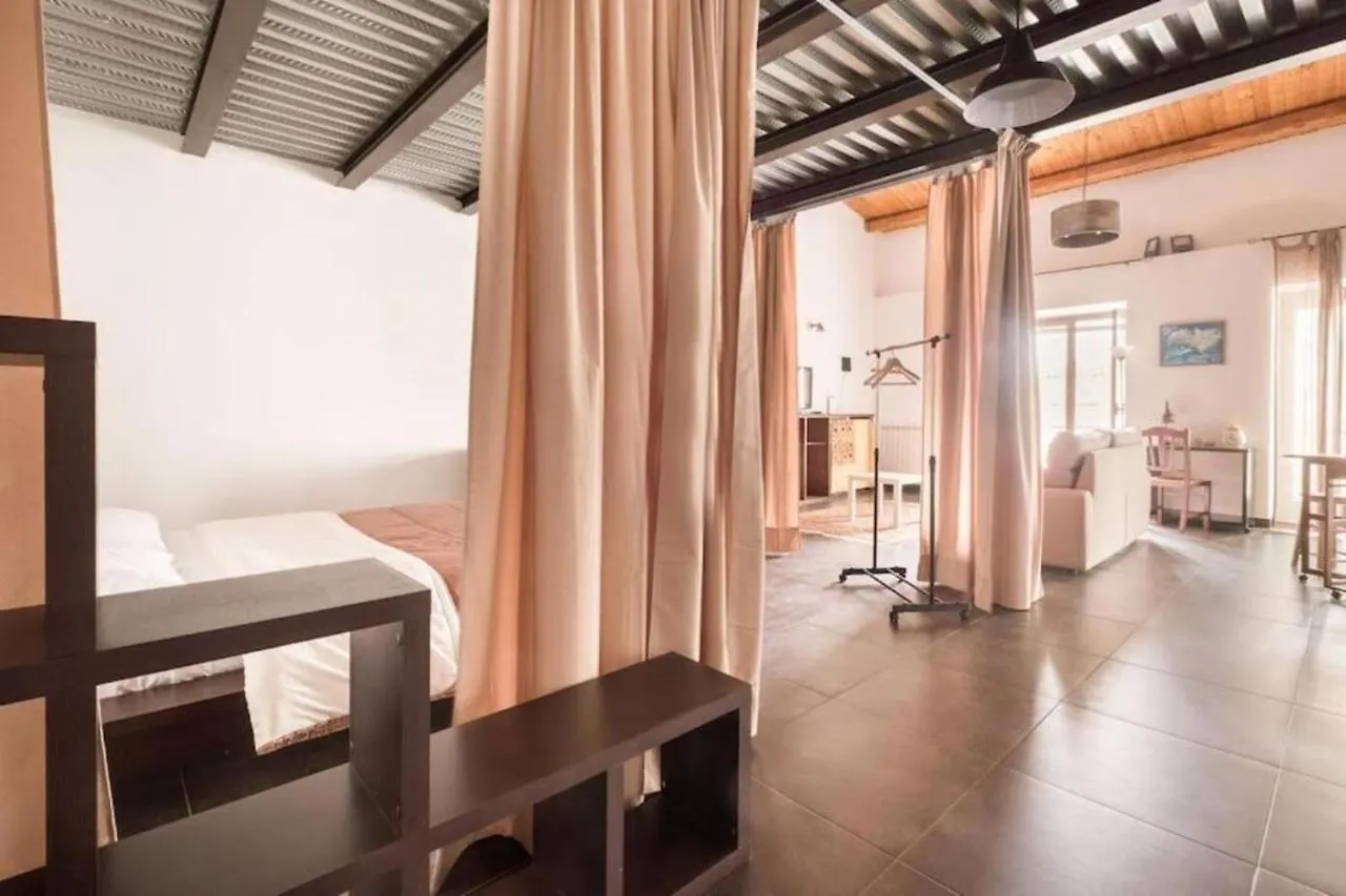 Lägenhet Tavola Tonda Apartament Palermo Italien