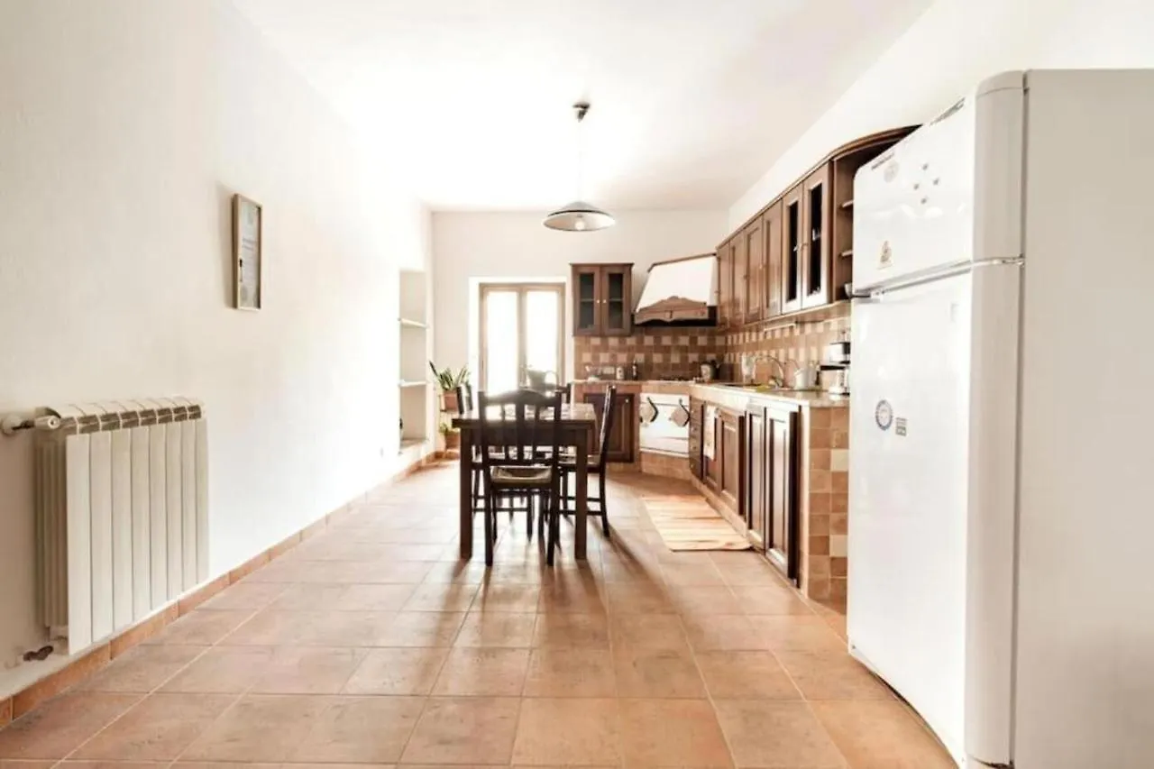 Tavola Tonda Apartament Palermo Lägenhet