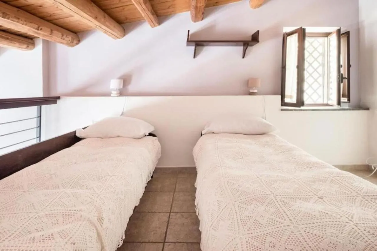 Tavola Tonda Apartament Palermo