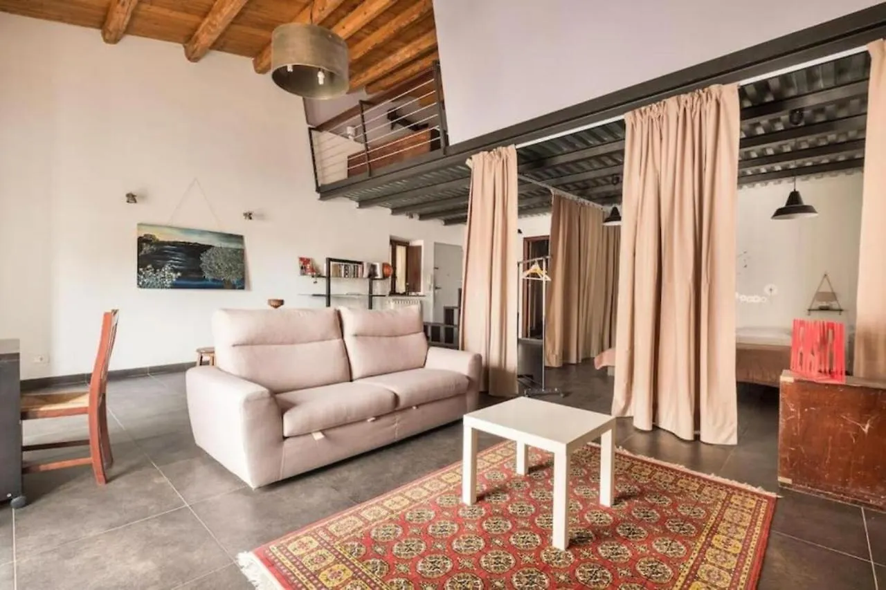 Tavola Tonda Apartament Palermo