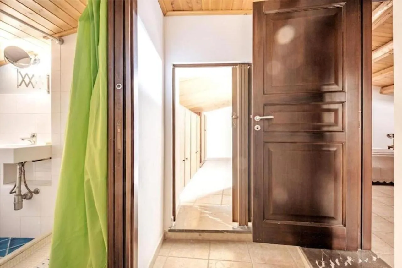 Apartment Tavola Tonda Apartament Palermo Italy